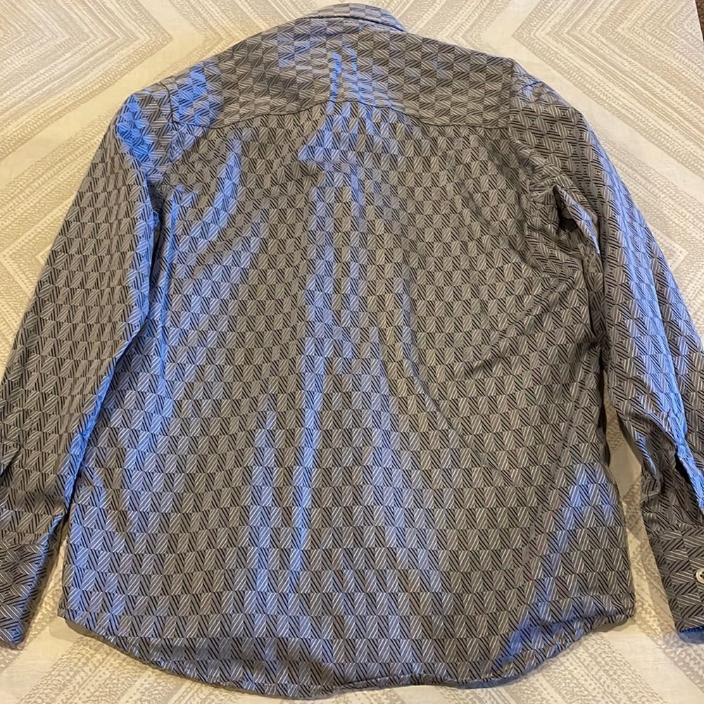 Robert Graham about Grey/Silver Pattern Button Down Shirt - Picture 5 of 7